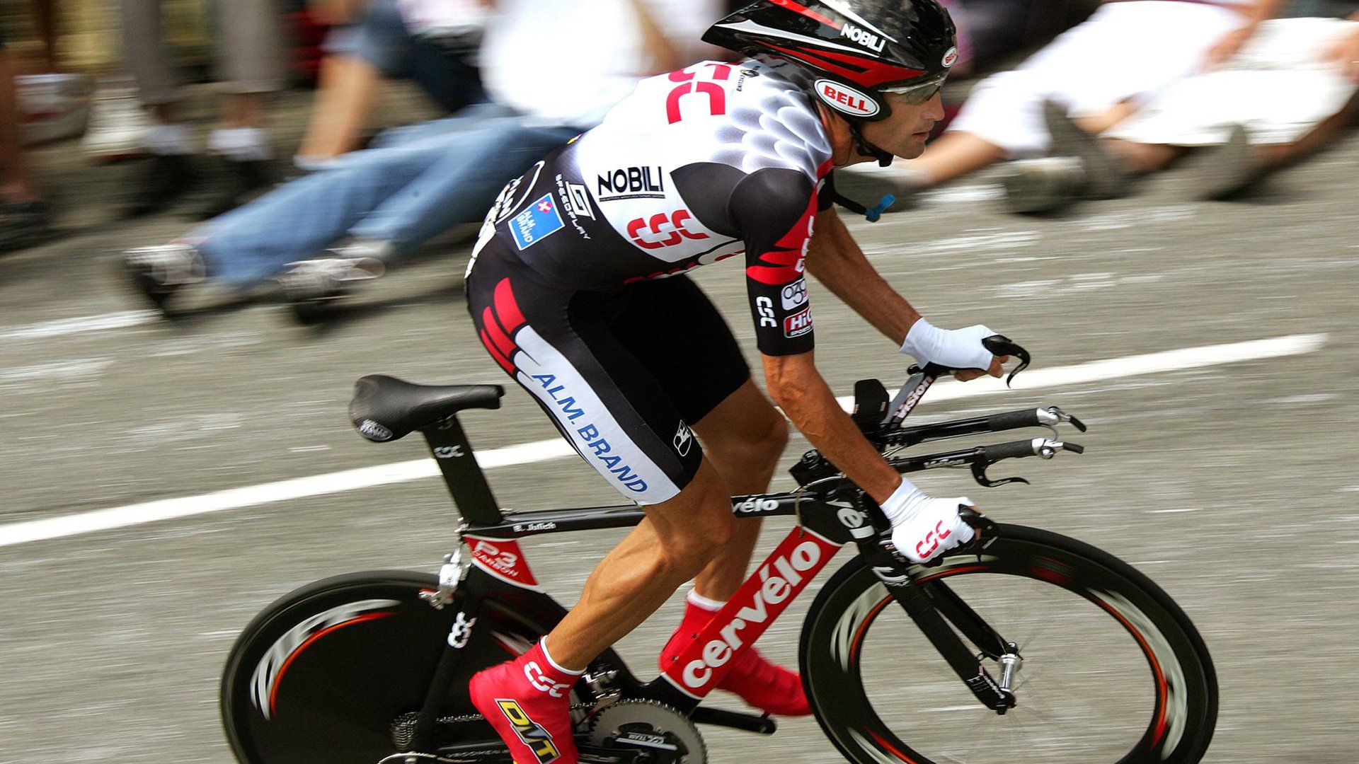 德罗巴连续七场比赛得分超过高光表现，RNG挑战极限！