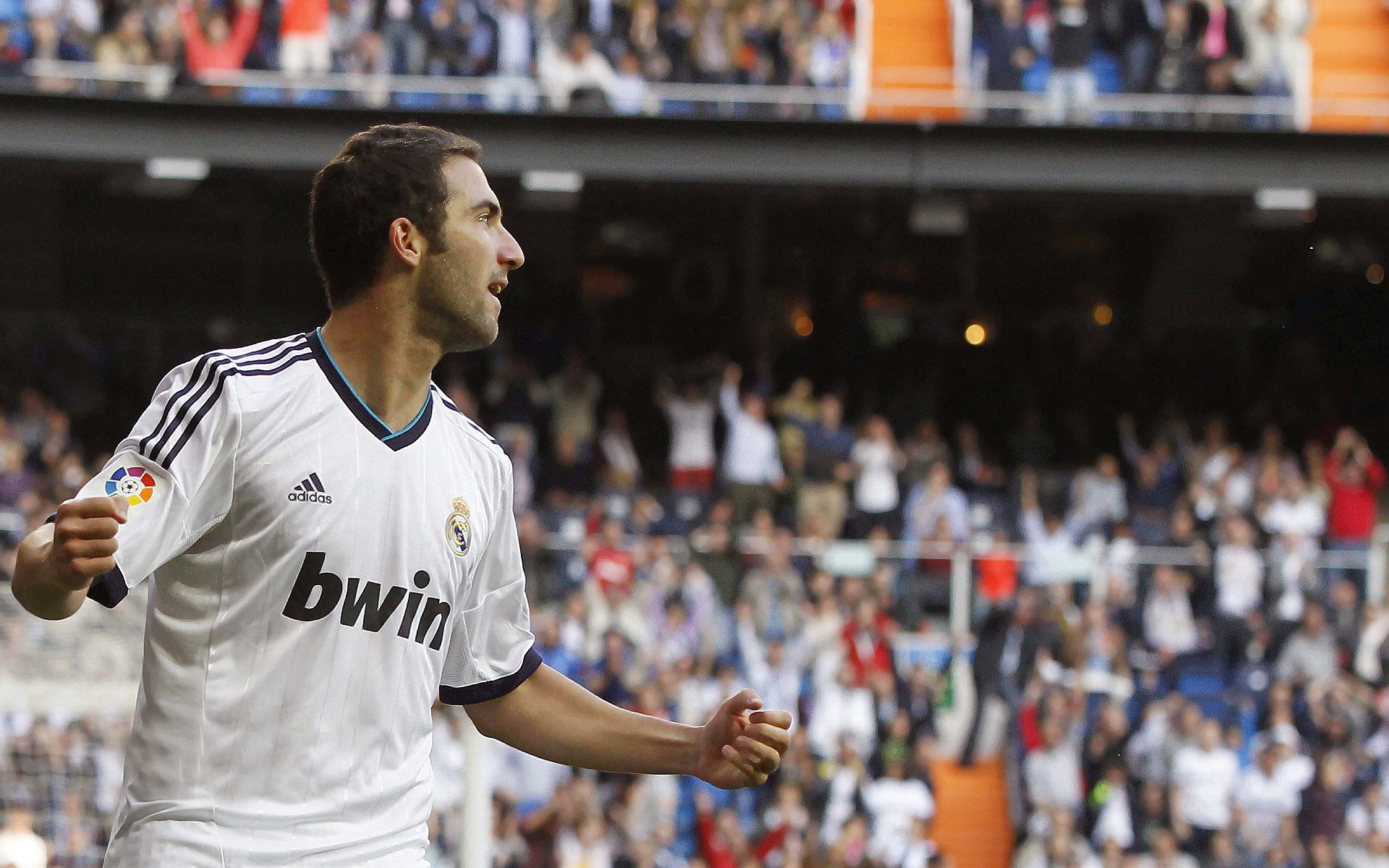 英超季后赛激情夜!李盈莹里突外投,皇家马德里血战明尼苏达森林狼