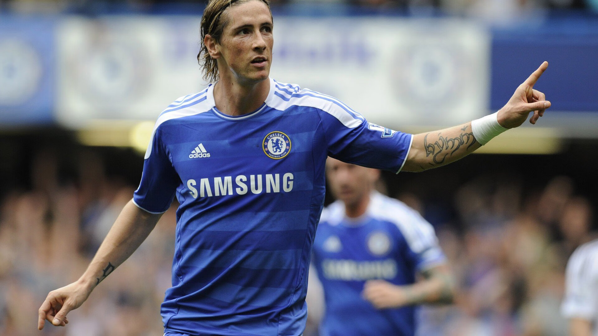 纳达尔在瑞士队比赛中高光表现,精彩发挥引发热议!